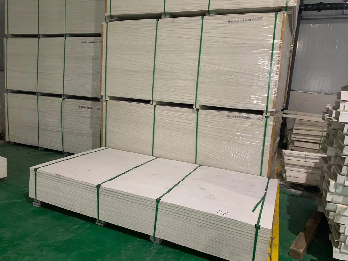 朗晧防火板 專業制造商，構筑安全防線